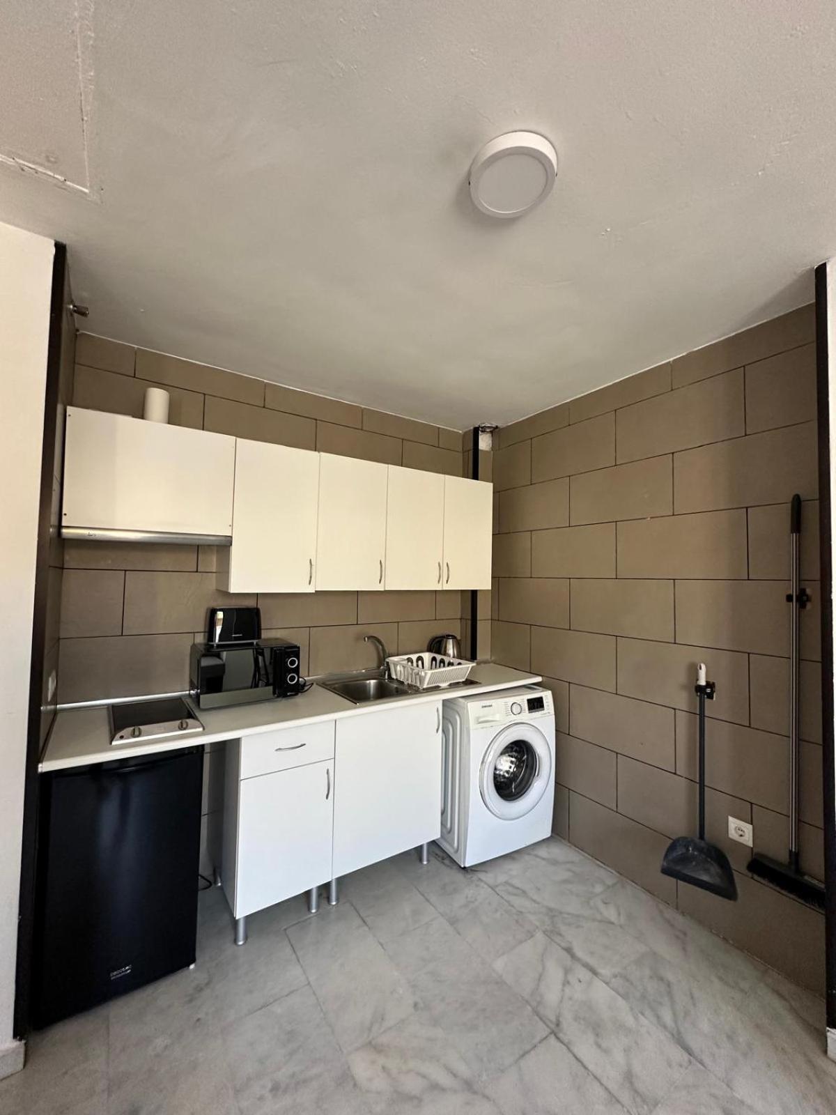 Apartamentos Playa Huelin Málaga Kültér fotó